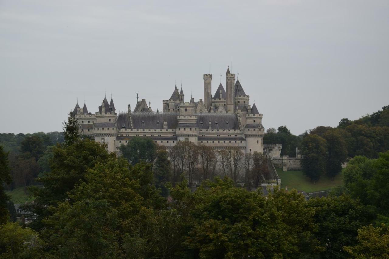 Holiday Home Castle View ピエールフォン エクステリア 写真